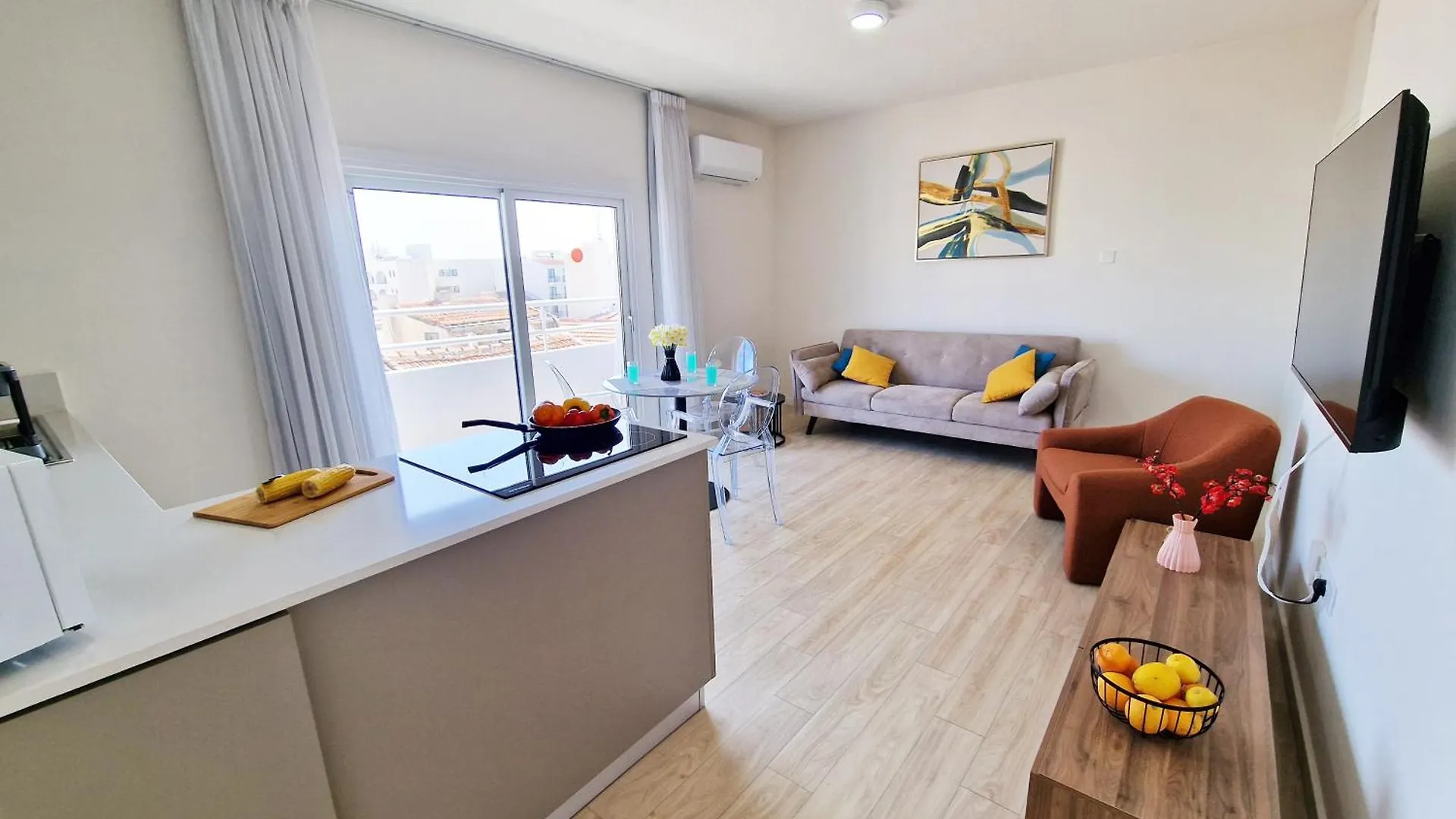 Kitieos Central Apartment With Sea View Larnaca Cyprus